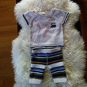 2x$12 OFFER!! Newborn matching set